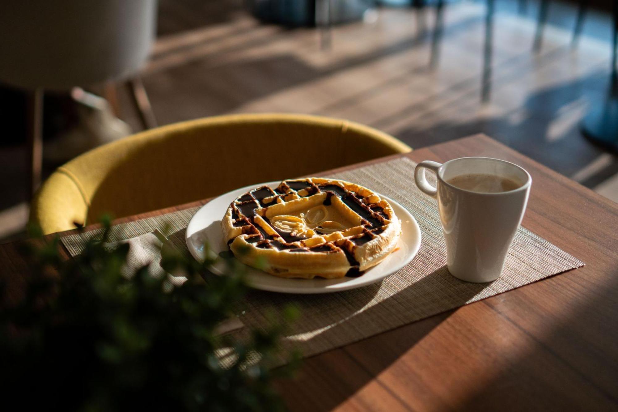 Hilton Garden Inn Sevilla Екстериор снимка